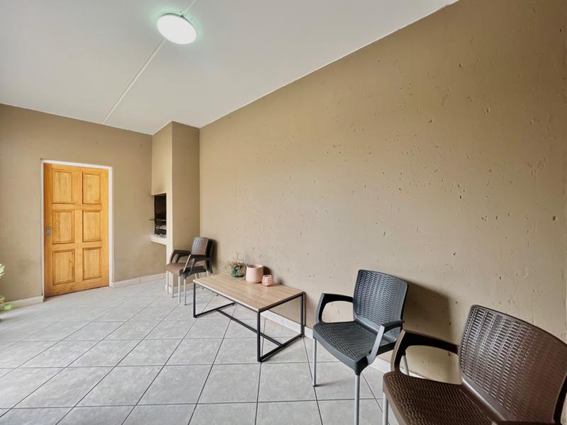 To Let 2 Bedroom Property for Rent in Benoni Gauteng