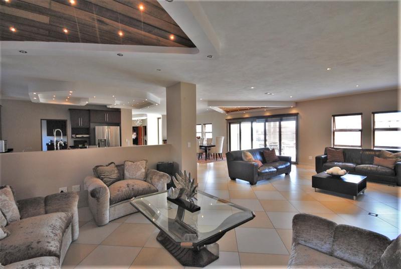 To Let 6 Bedroom Property for Rent in Midstream Estate Gauteng