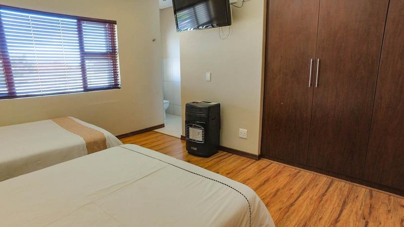 To Let 6 Bedroom Property for Rent in Midstream Estate Gauteng