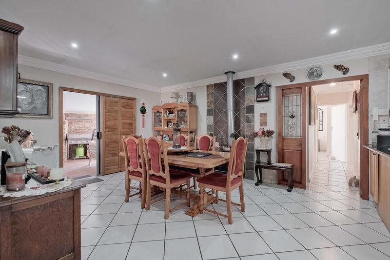 4 Bedroom Property for Sale in Wierdaglen Estate Gauteng