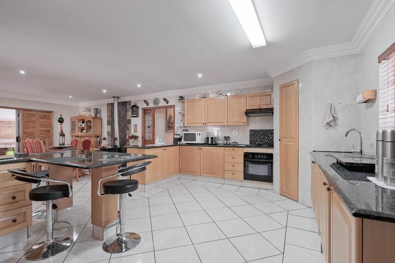 4 Bedroom Property for Sale in Wierdaglen Estate Gauteng
