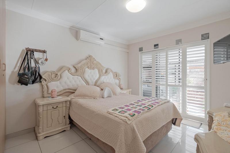 4 Bedroom Property for Sale in Wierdaglen Estate Gauteng