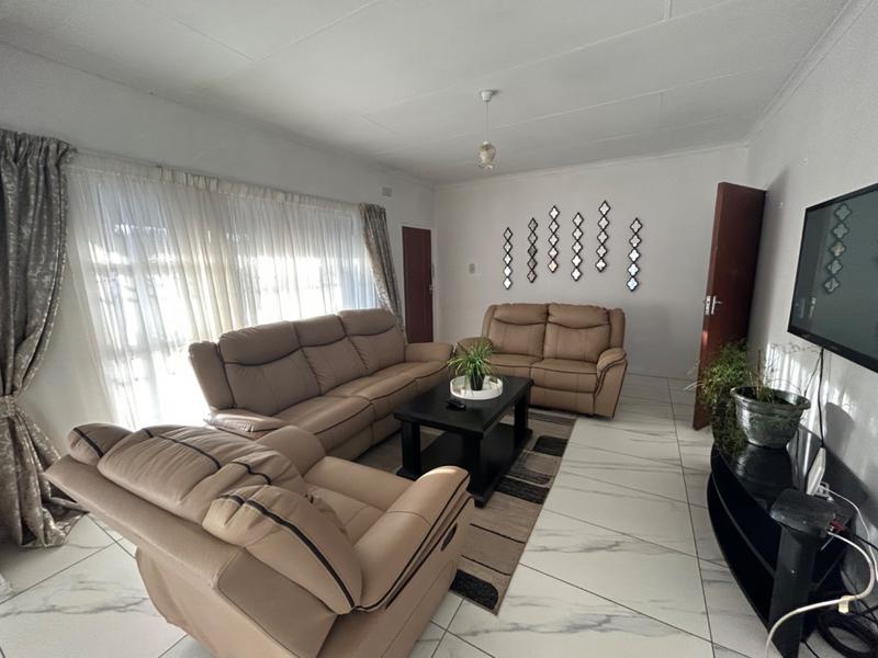 3 Bedroom Property for Sale in Vanderbijlpark CW Gauteng