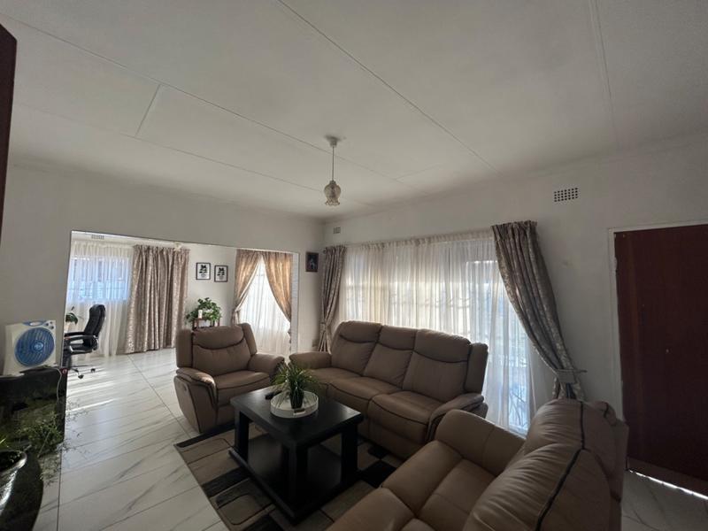 3 Bedroom Property for Sale in Vanderbijlpark CW Gauteng
