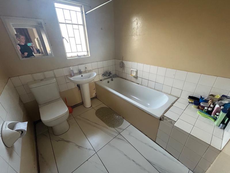 3 Bedroom Property for Sale in Vanderbijlpark CW Gauteng