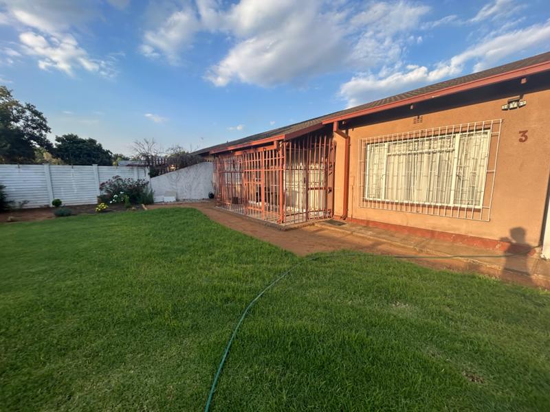 3 Bedroom Property for Sale in Vanderbijlpark CW Gauteng