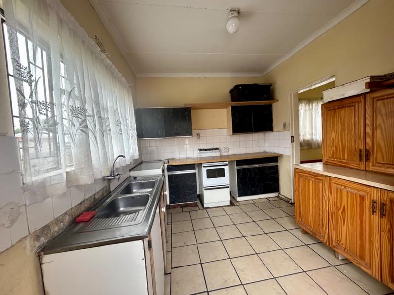 5 Bedroom Property for Sale in Vanderbijlpark CW 3 Gauteng