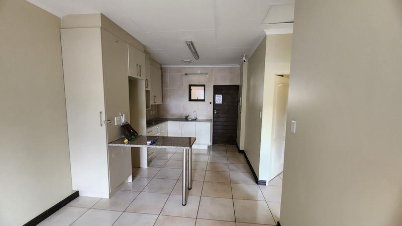 1 Bedroom Property for Sale in Montana Tuine Gauteng