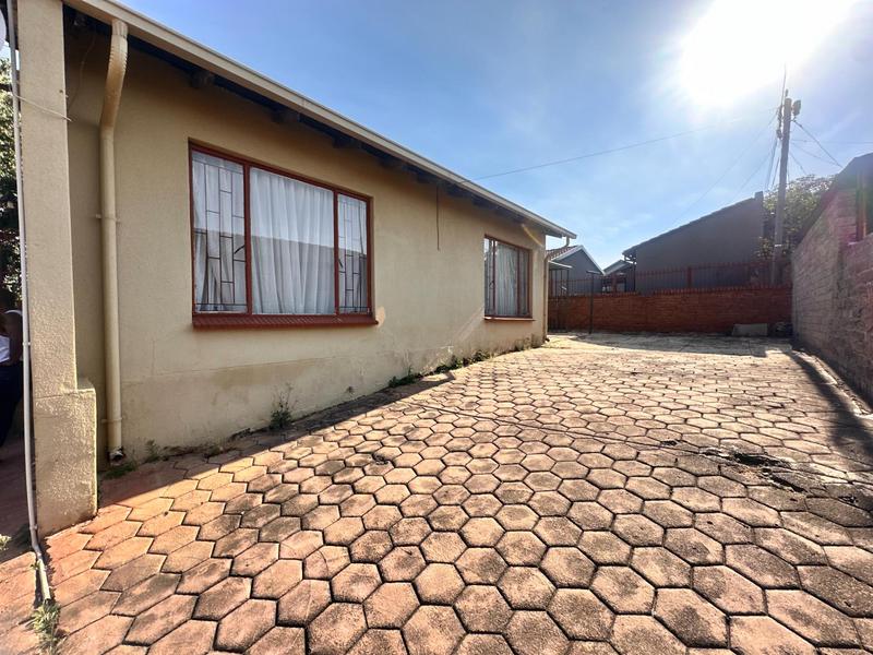 To Let 2 Bedroom Property for Rent in Soshanguve Gauteng