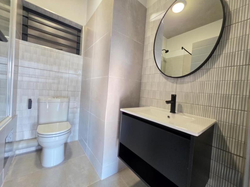 2 Bedroom Property for Sale in Waterkloof Ridge Gauteng