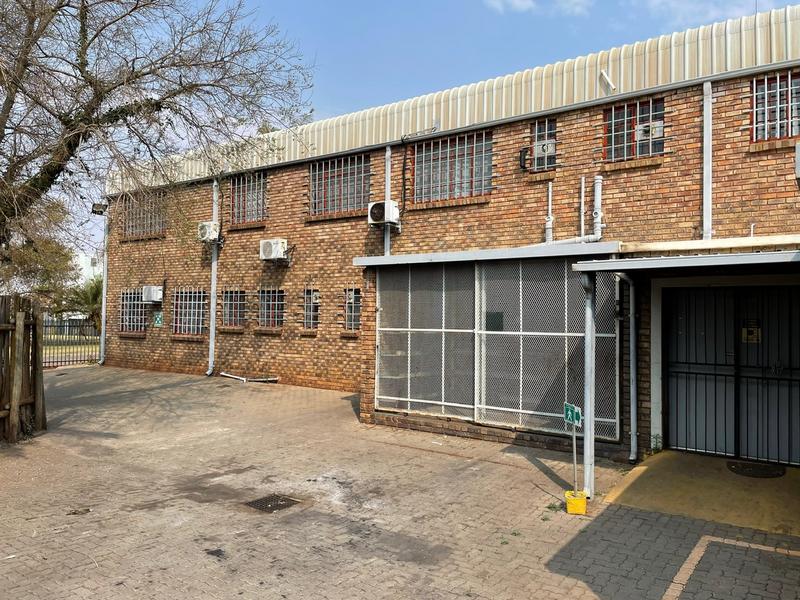 To Let Commercial Property for Rent in Gateway Industrial Park Gauteng