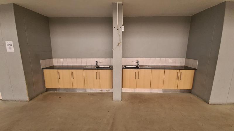 To Let Commercial Property for Rent in Corporate Park Gauteng