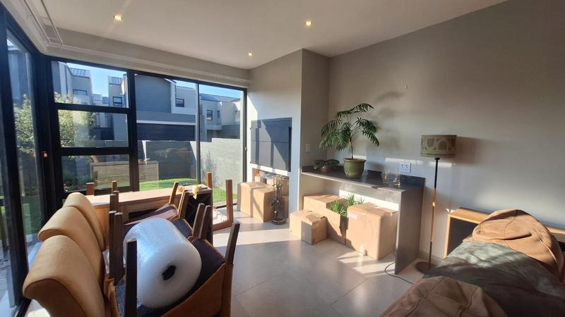 To Let 3 Bedroom Property for Rent in Midstream Estate Gauteng