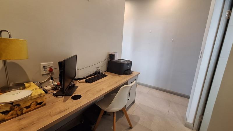 To Let 3 Bedroom Property for Rent in Midstream Estate Gauteng