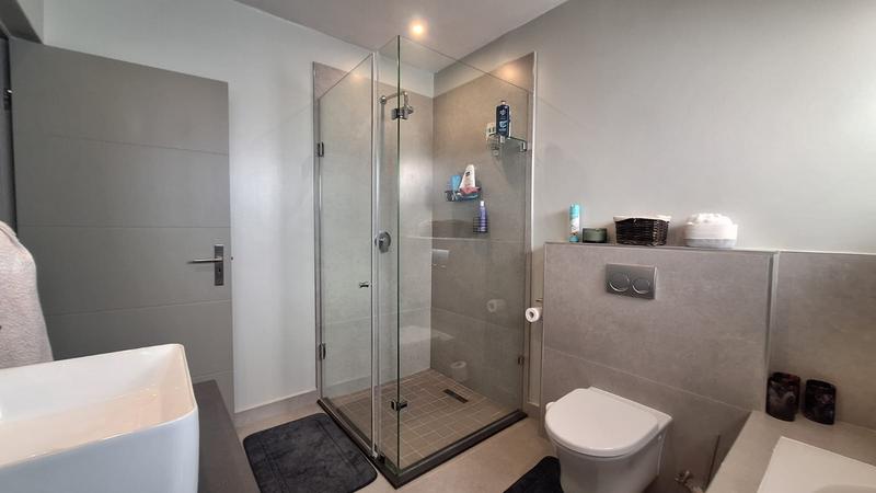 To Let 3 Bedroom Property for Rent in Midstream Estate Gauteng