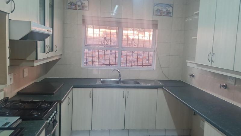 To Let 3 Bedroom Property for Rent in Bedfordview Gauteng