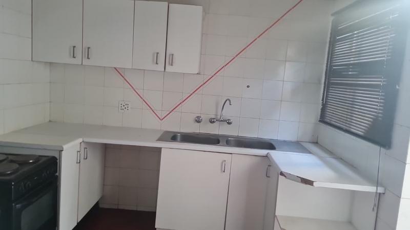 To Let 3 Bedroom Property for Rent in Bruma Gauteng