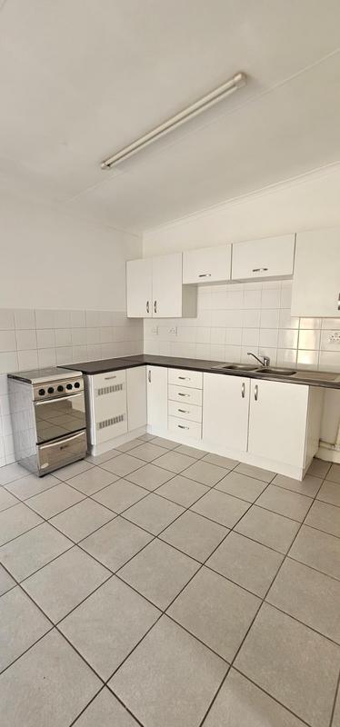 To Let 1 Bedroom Property for Rent in Sandringham Gauteng