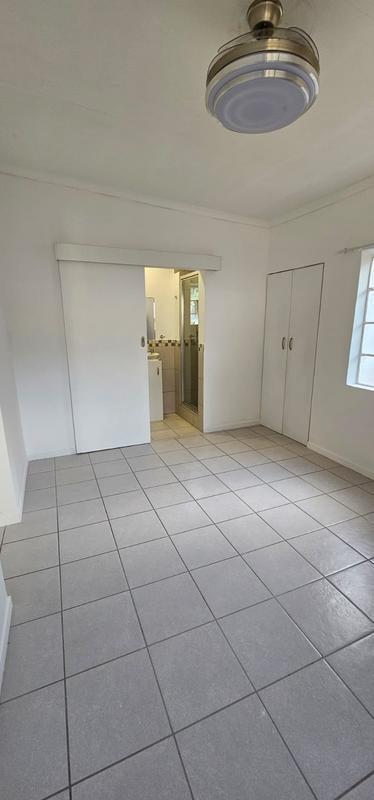 To Let 1 Bedroom Property for Rent in Sandringham Gauteng