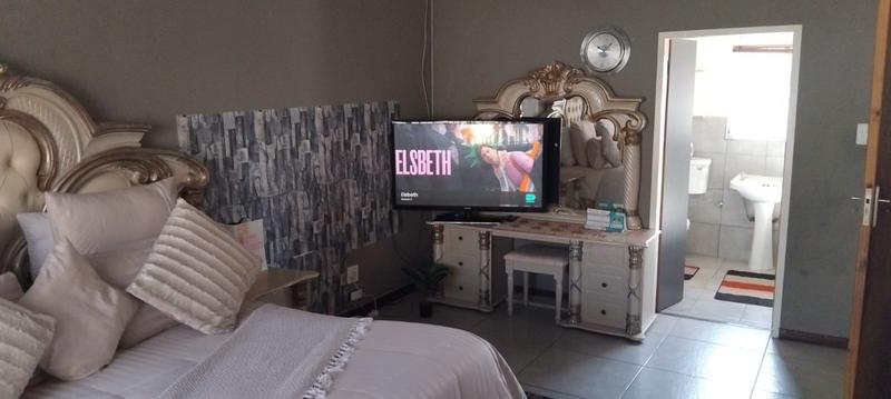 3 Bedroom Property for Sale in Lindhaven Gauteng