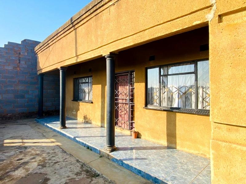 3 Bedroom Property for Sale in Langaville Gauteng