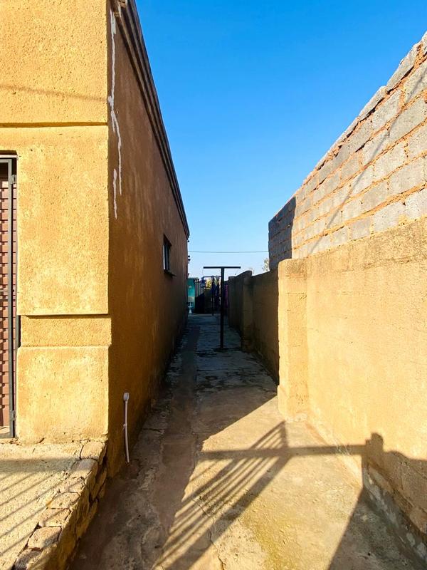 3 Bedroom Property for Sale in Langaville Gauteng