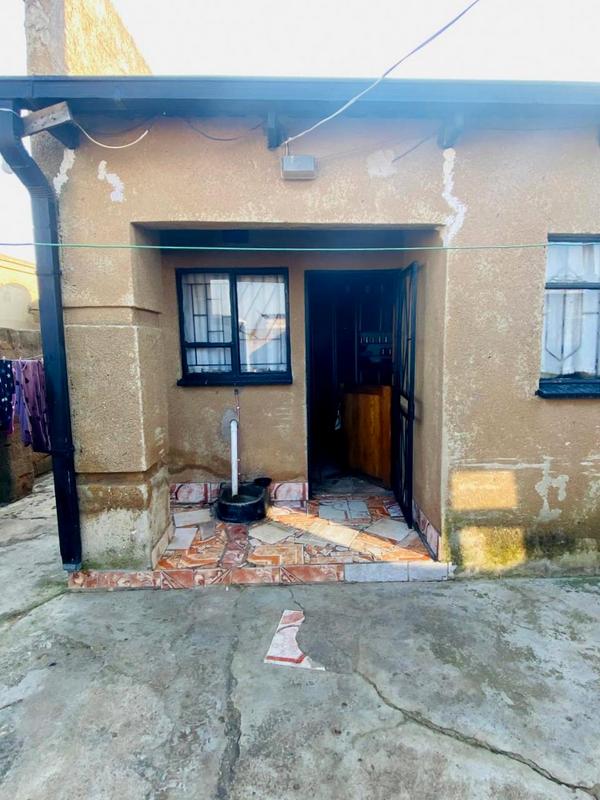 3 Bedroom Property for Sale in Langaville Gauteng