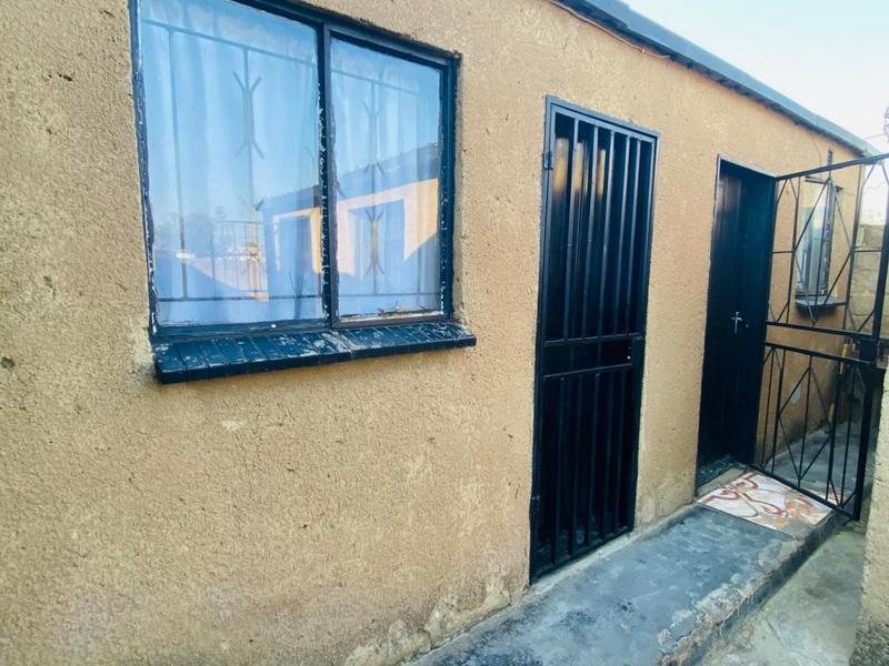 3 Bedroom Property for Sale in Langaville Gauteng