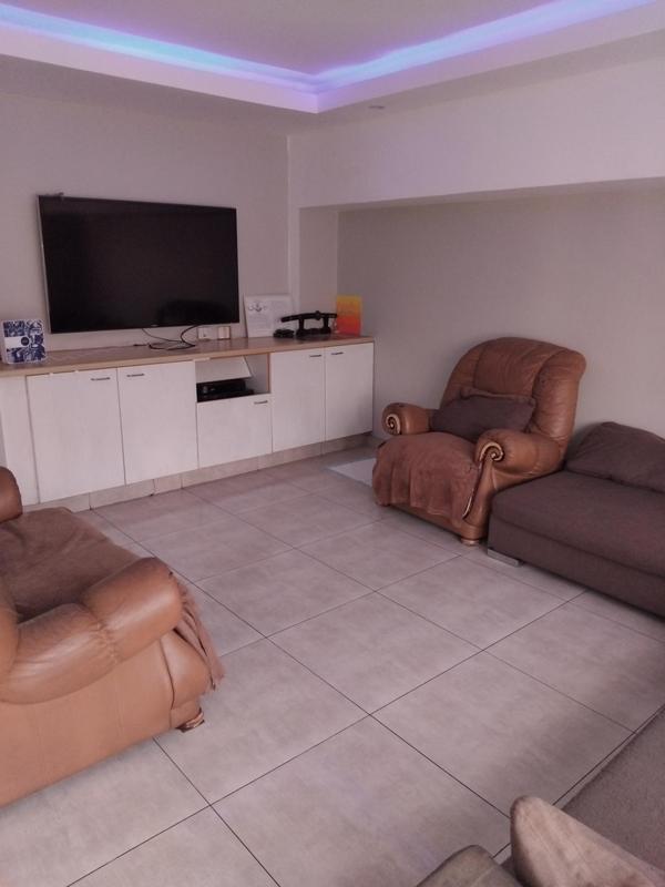 5 Bedroom Property for Sale in Halfway Gardens Gauteng