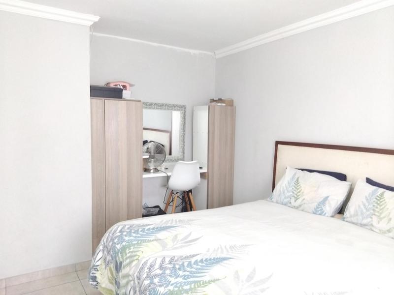 5 Bedroom Property for Sale in Halfway Gardens Gauteng
