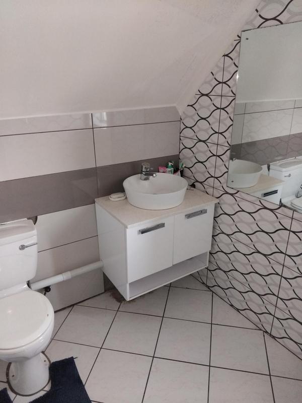 5 Bedroom Property for Sale in Halfway Gardens Gauteng