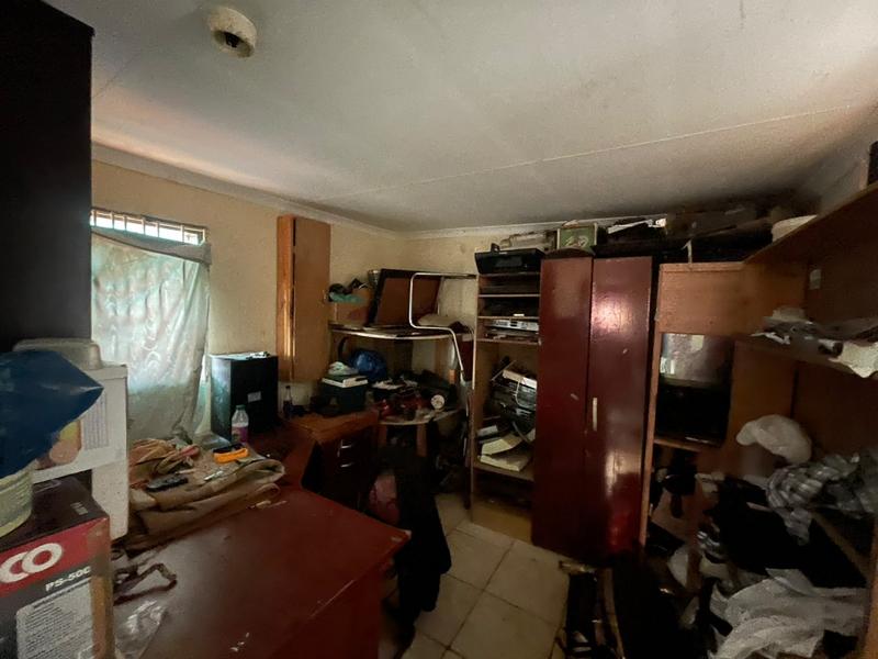4 Bedroom Property for Sale in Lenasia South Gauteng