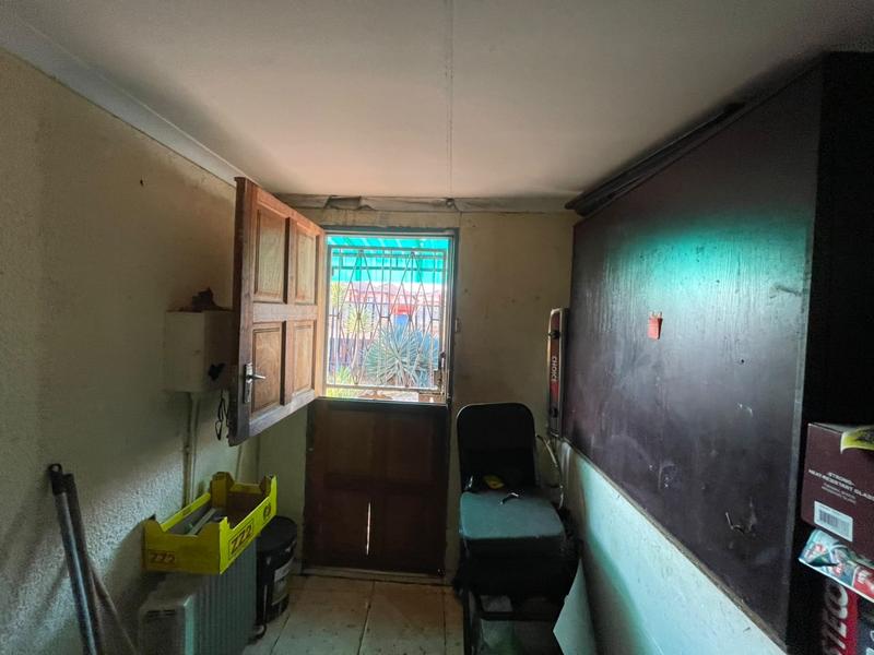 4 Bedroom Property for Sale in Lenasia South Gauteng
