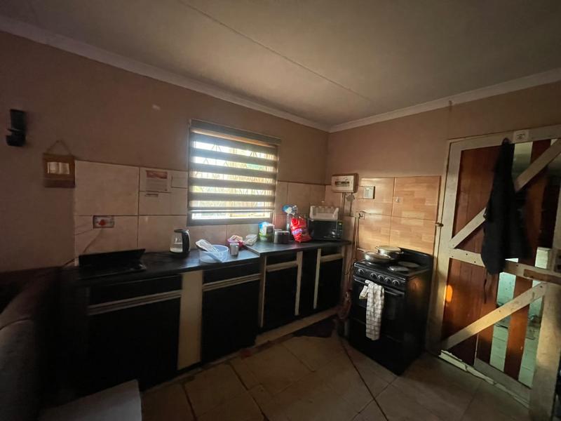 4 Bedroom Property for Sale in Lenasia South Gauteng