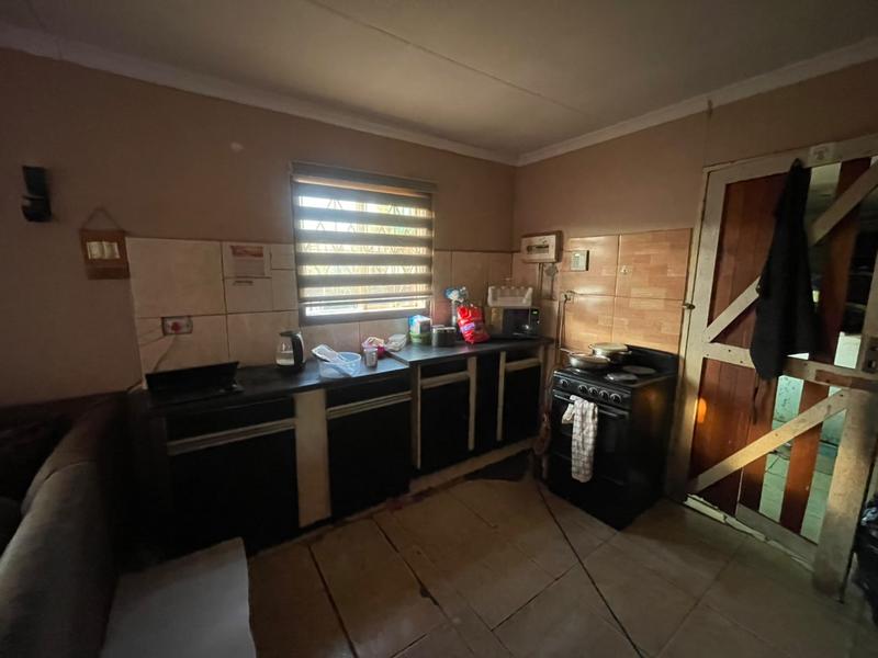 4 Bedroom Property for Sale in Lenasia South Gauteng