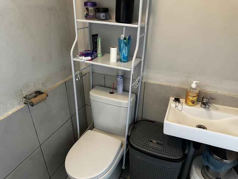 2 Bedroom Property for Sale in Fleurhof Gauteng