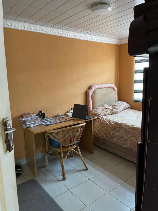 2 Bedroom Property for Sale in Thulani Gauteng