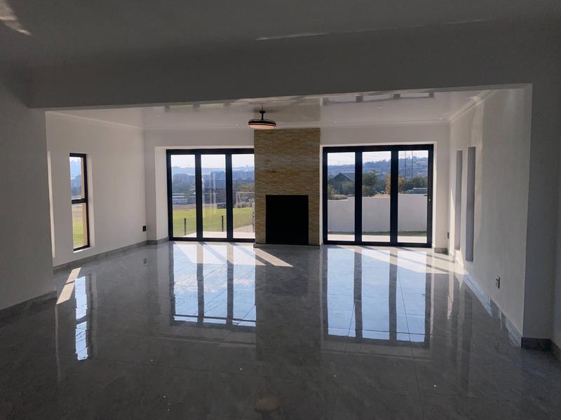 5 Bedroom Property for Sale in Fourways Gauteng
