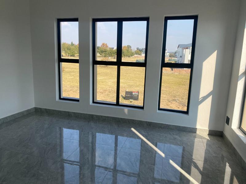 5 Bedroom Property for Sale in Fourways Gauteng