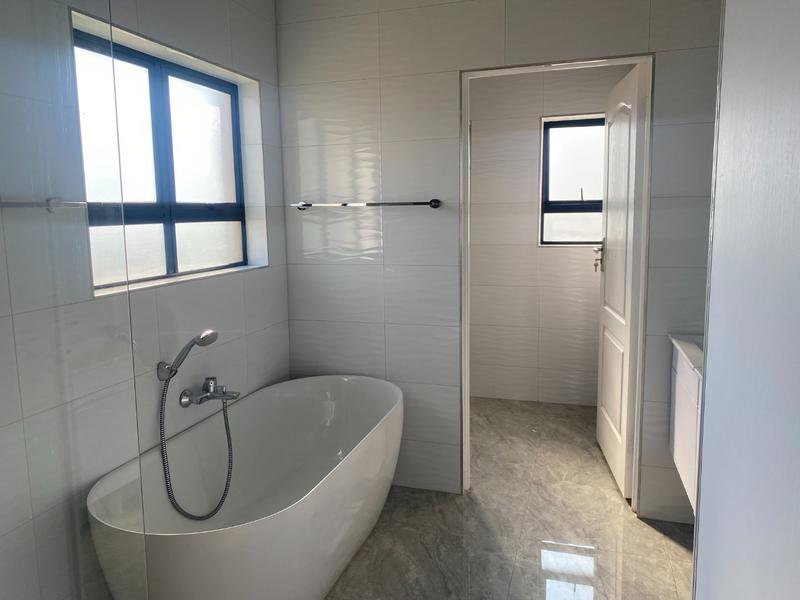 5 Bedroom Property for Sale in Fourways Gauteng