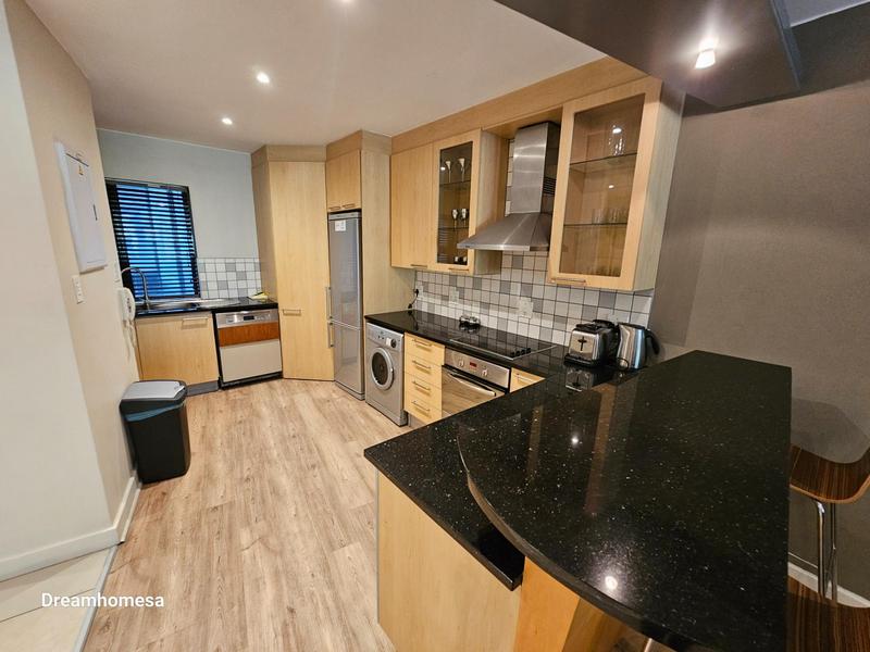 To Let 2 Bedroom Property for Rent in Benmore Gauteng