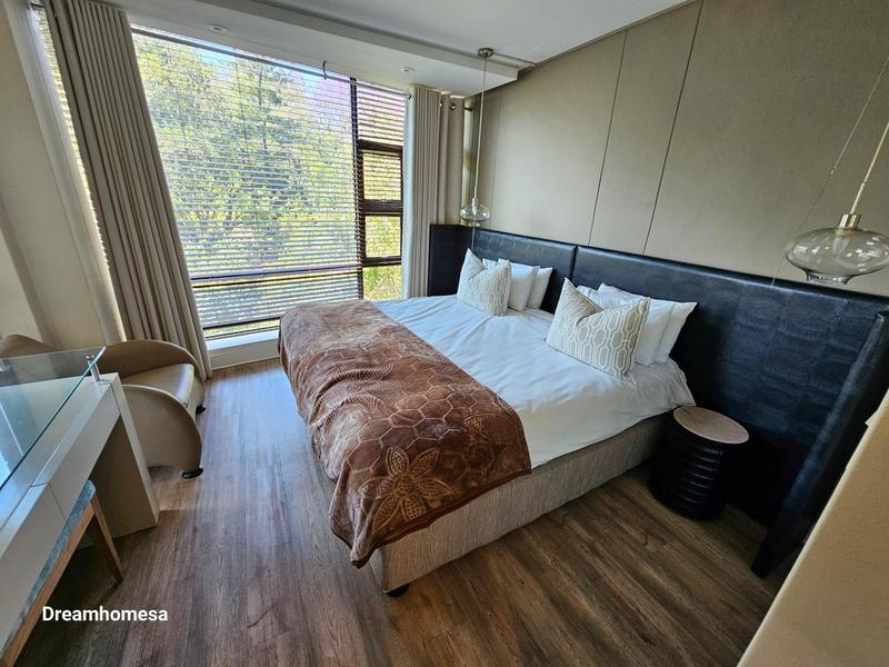 To Let 2 Bedroom Property for Rent in Benmore Gauteng
