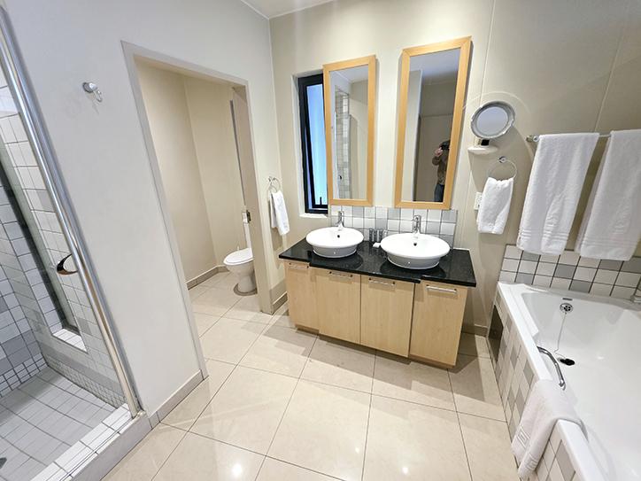 To Let 2 Bedroom Property for Rent in Benmore Gauteng