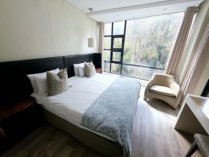 To Let 2 Bedroom Property for Rent in Benmore Gauteng