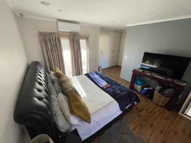 To Let 3 Bedroom Property for Rent in Glen Marais Gauteng