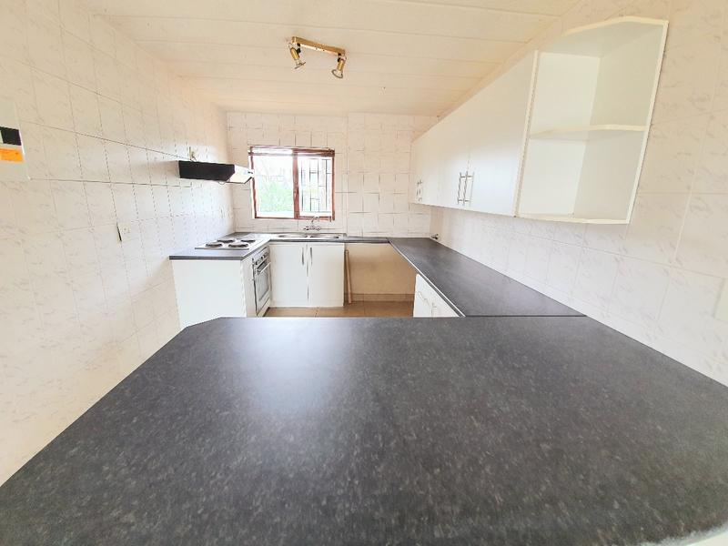 To Let 2 Bedroom Property for Rent in Morningside Gauteng