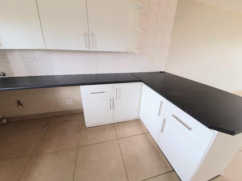 To Let 2 Bedroom Property for Rent in Morningside Gauteng