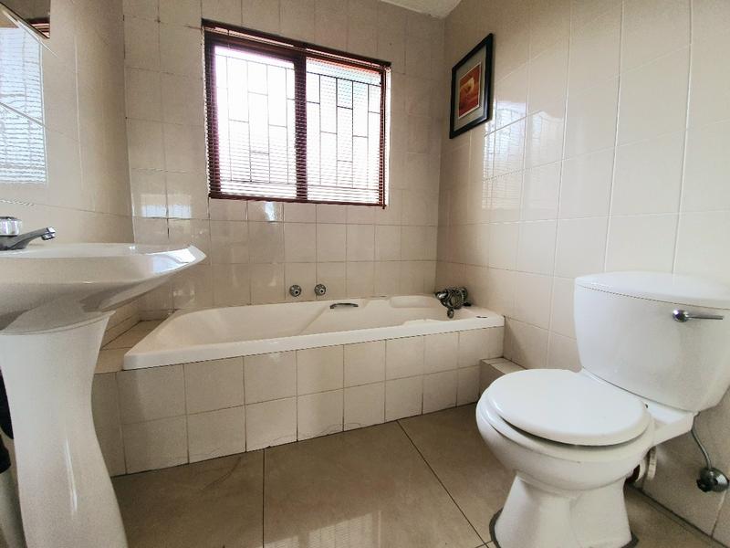 To Let 2 Bedroom Property for Rent in Morningside Gauteng