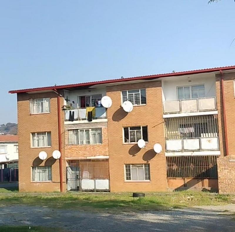 2 Bedroom Property for Sale in Bellavista Estates Gauteng