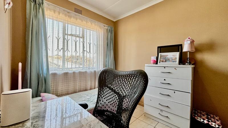 3 Bedroom Property for Sale in Chrisville Gauteng